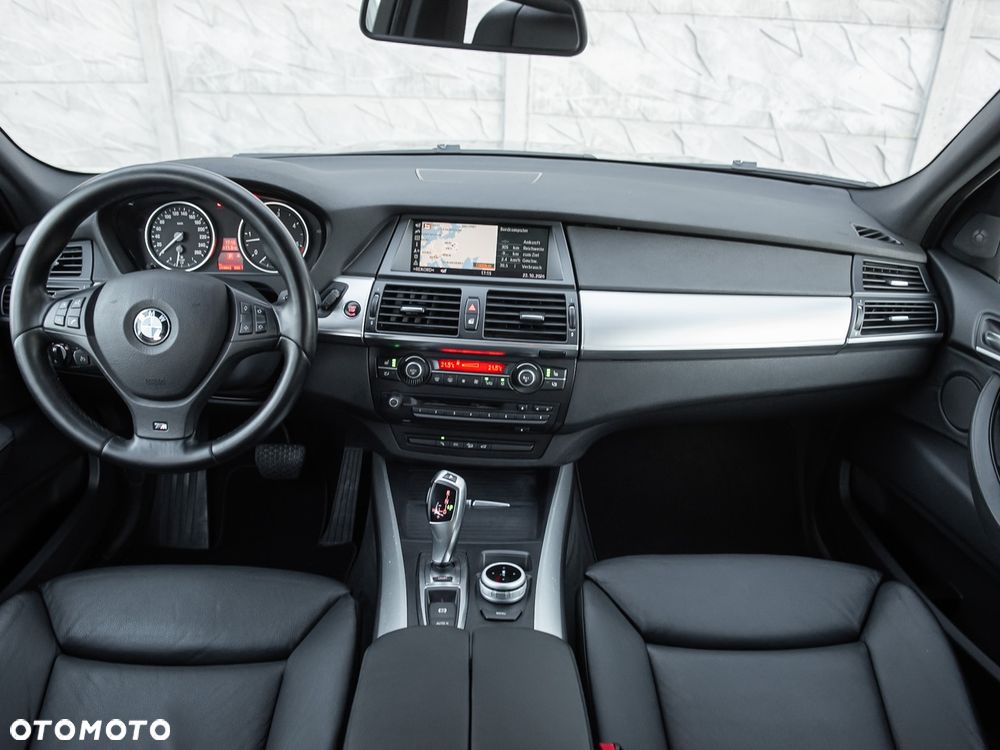 BMW X5 xDrive35d - 29