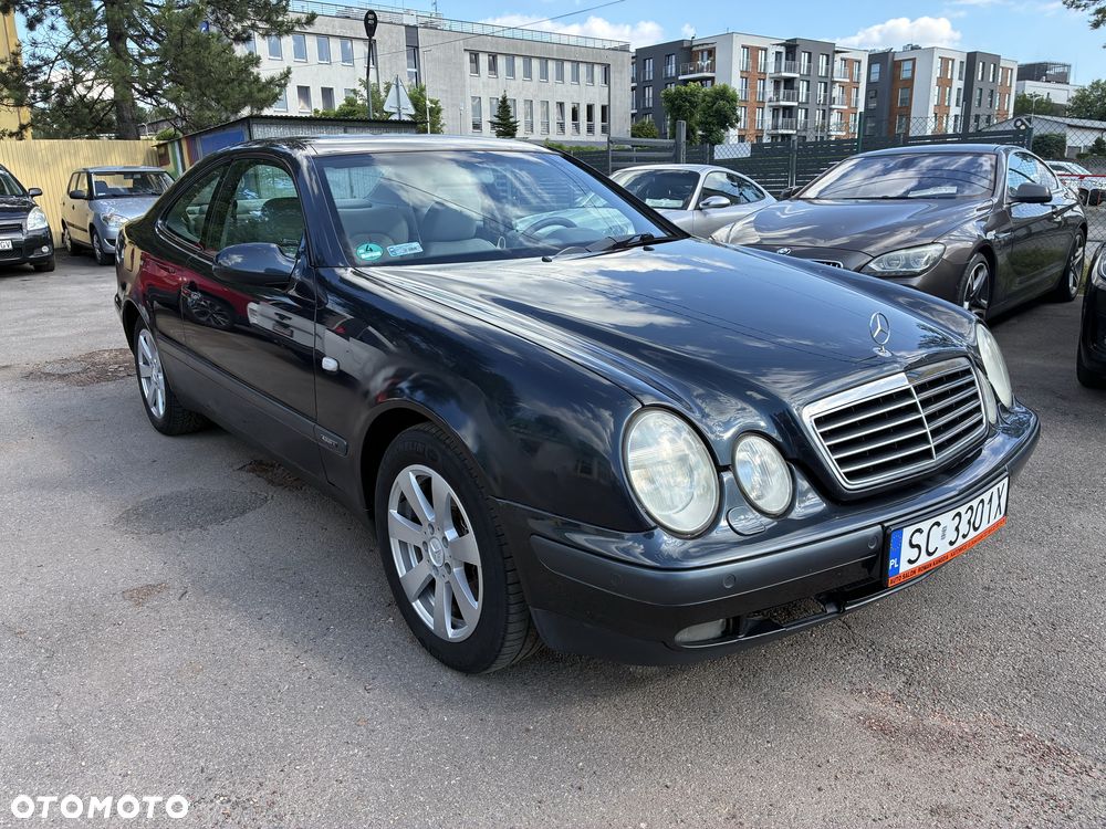 Mercedes-Benz CLK - 2