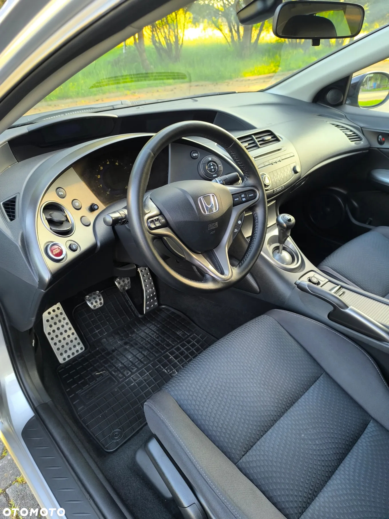 Honda Civic 1.8 Comfort - 32