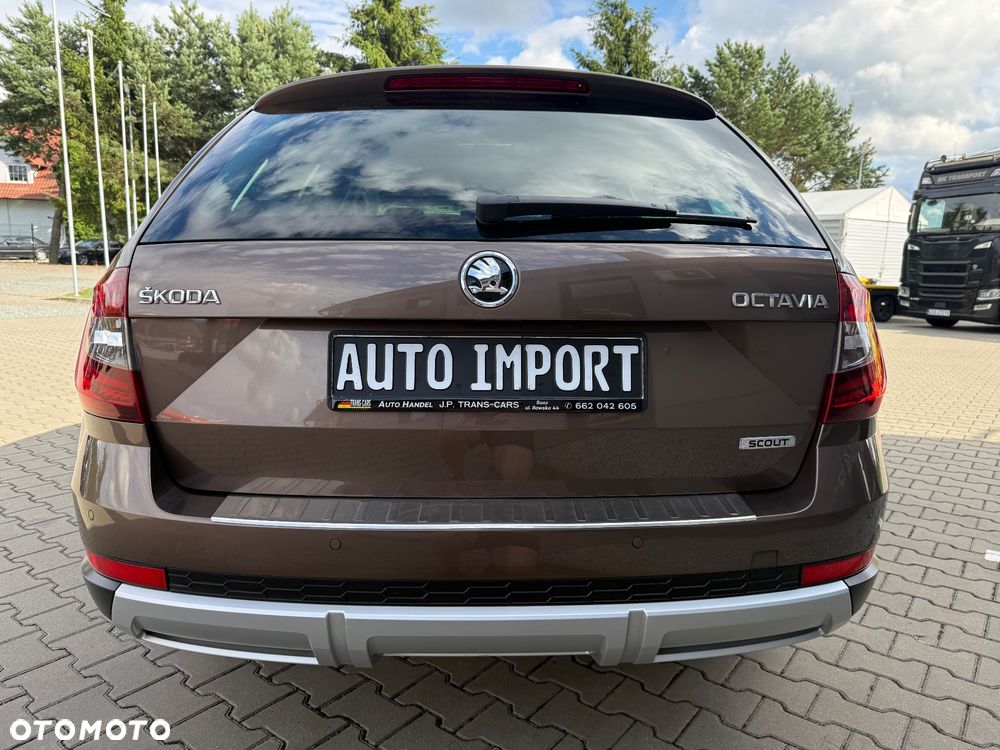 Skoda Octavia Scout 1.8 TSI 4x4 DSG - 6