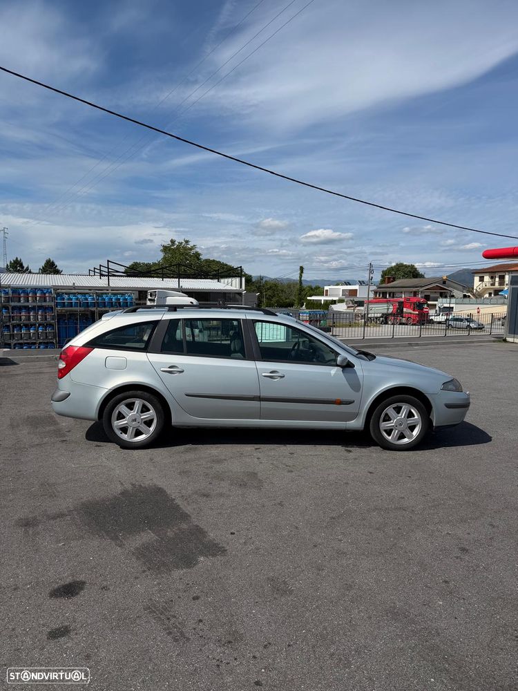 Renault Laguna Break 1.6 Expression - 3