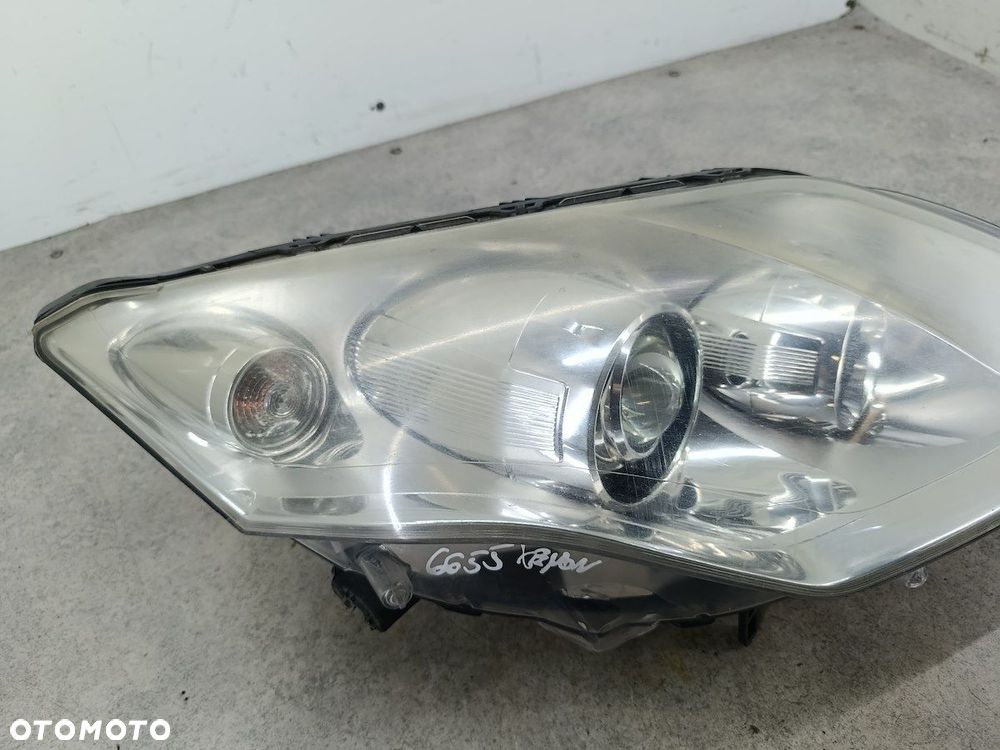 LAMPA PRZÓD PRAWA XENON RENAULT LAGUNA III 260100035R 89901837  VALEO - 3