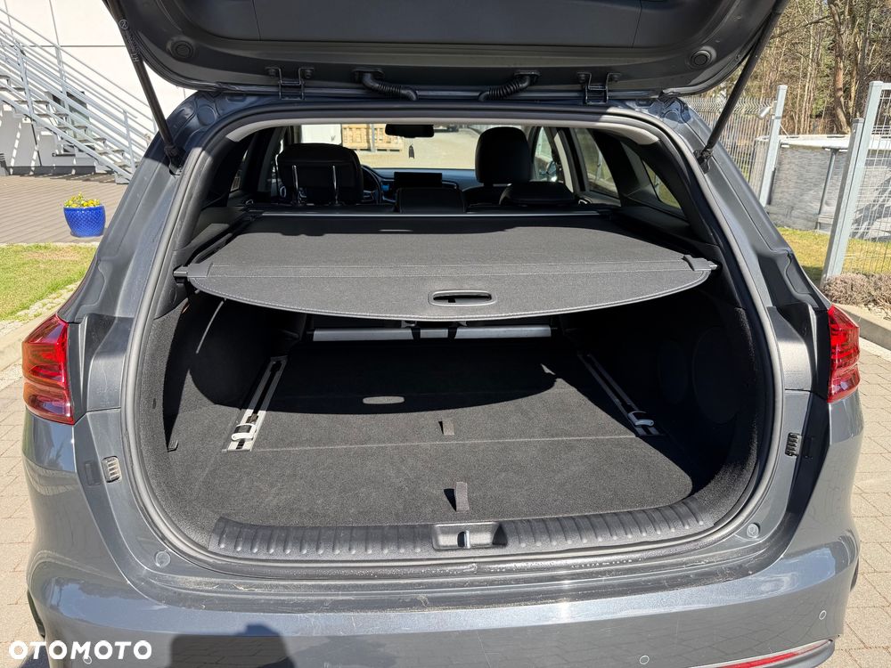 Kia Ceed 1.5 T-GDI Business Line Plus - 6