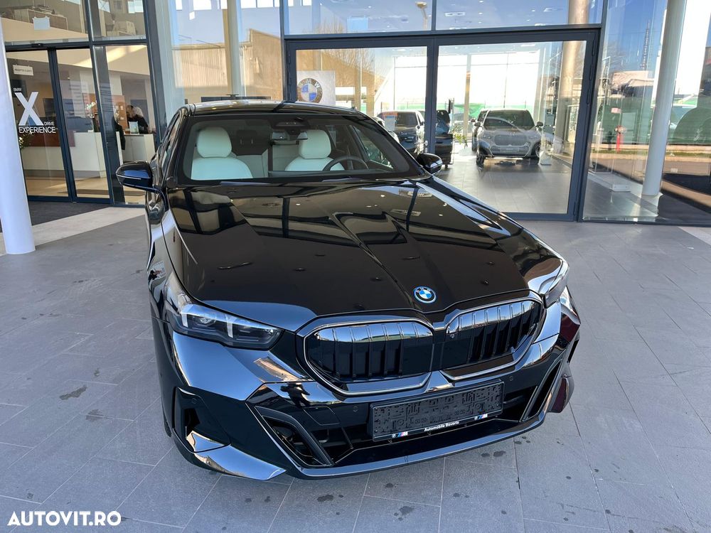 BMW Seria 5 530e xDrive Aut. - 2