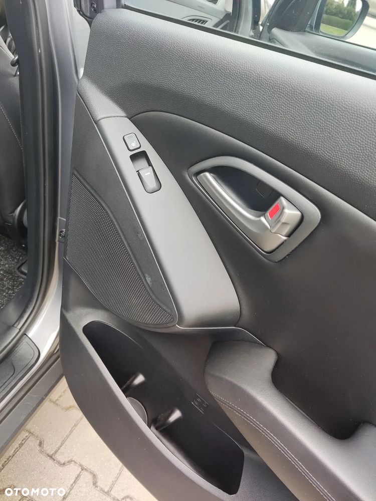 Hyundai Tucson 2.0 CRDI 4WD Automatik Premium - 18
