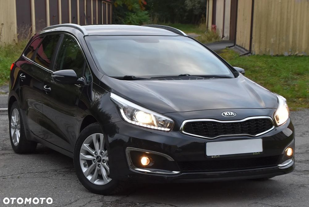 Kia Ceed - 1