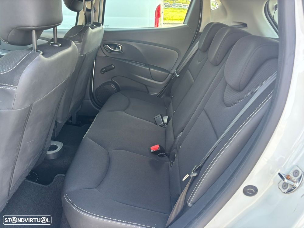 Renault Clio 0.9 TCE Luxe - 40