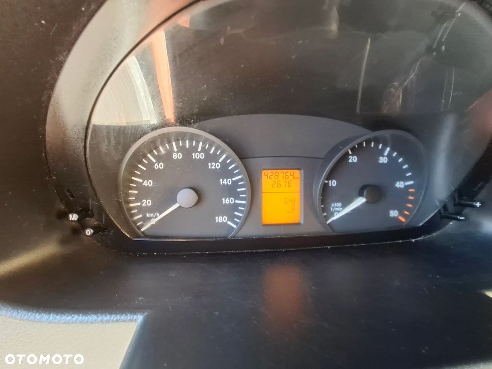 Mercedes-Benz SPRINTER - 5