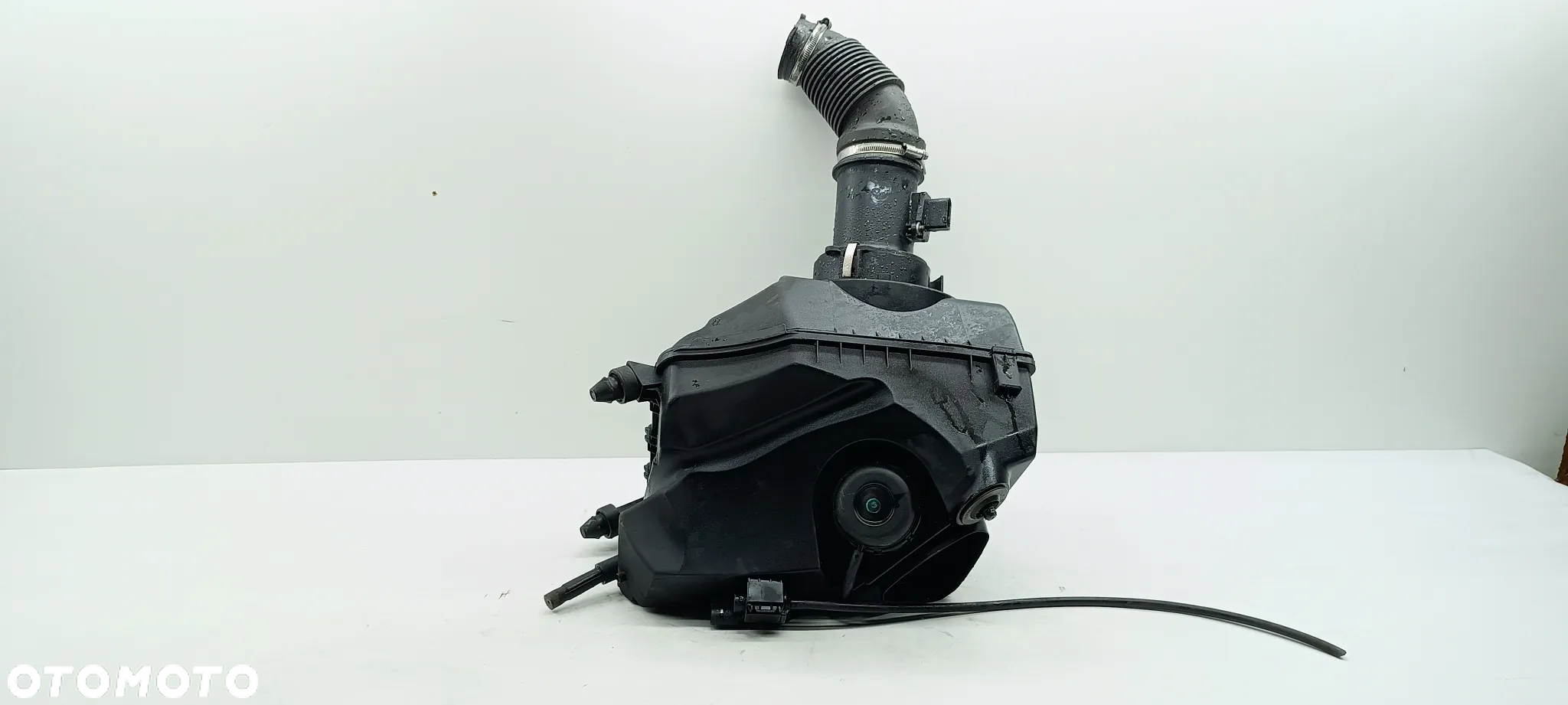 OBUDOWA FILTRA POWIETRZA AUDI A6 C6  059133835E - 2