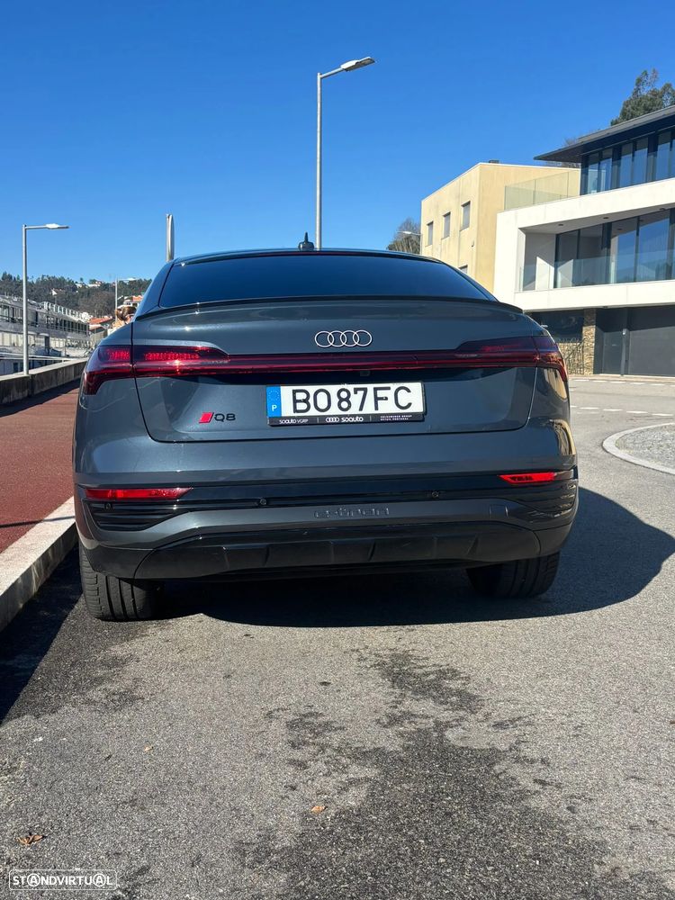 Audi Q8 e-Tron Sportback 55 quattro Advanced - 10