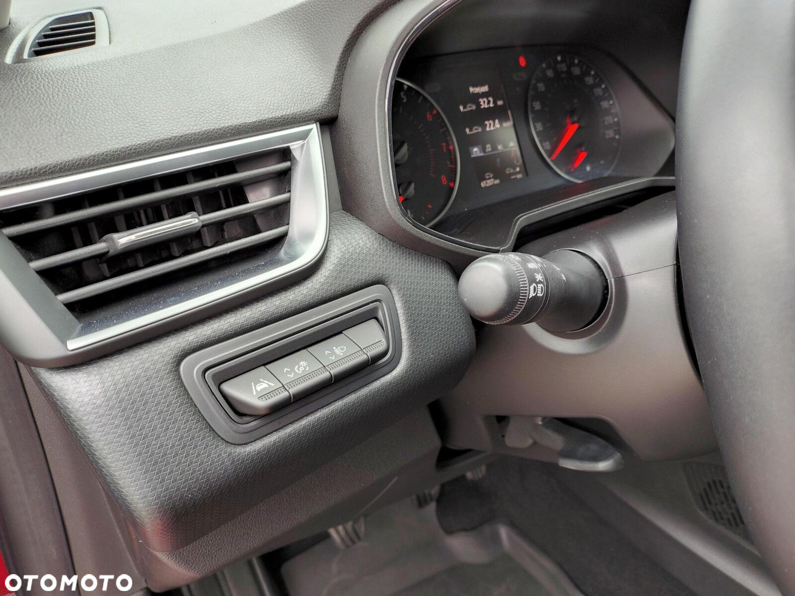 Renault Clio 1.0 TCe Equilibre - 19