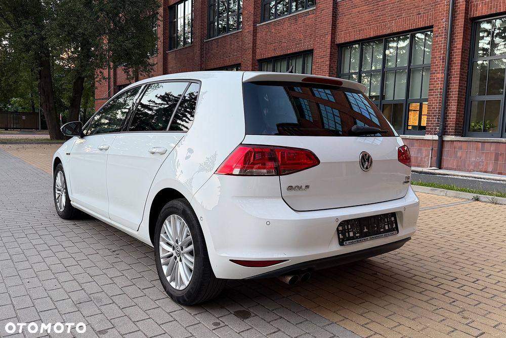 Volkswagen Golf 1.4 TSI BlueMotion Technology Cup - 17