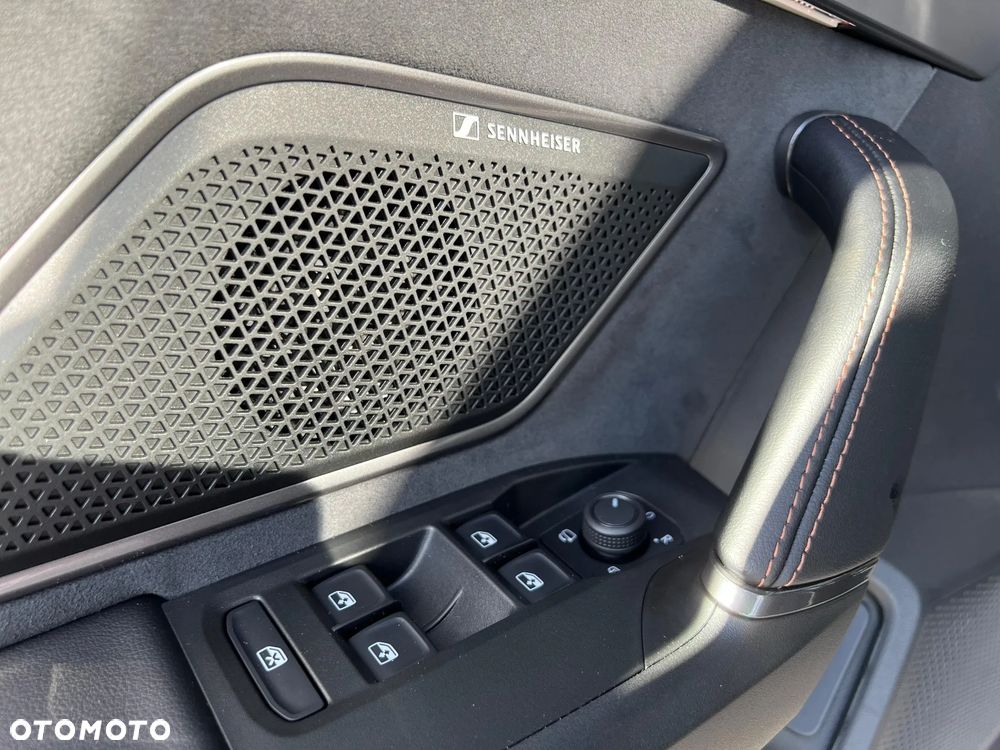 Cupra Formentor 1.5 eTSI mHEV DSG - 17