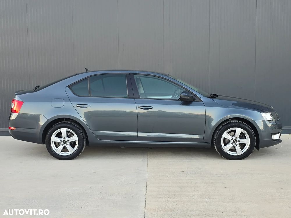 Skoda Octavia - 11
