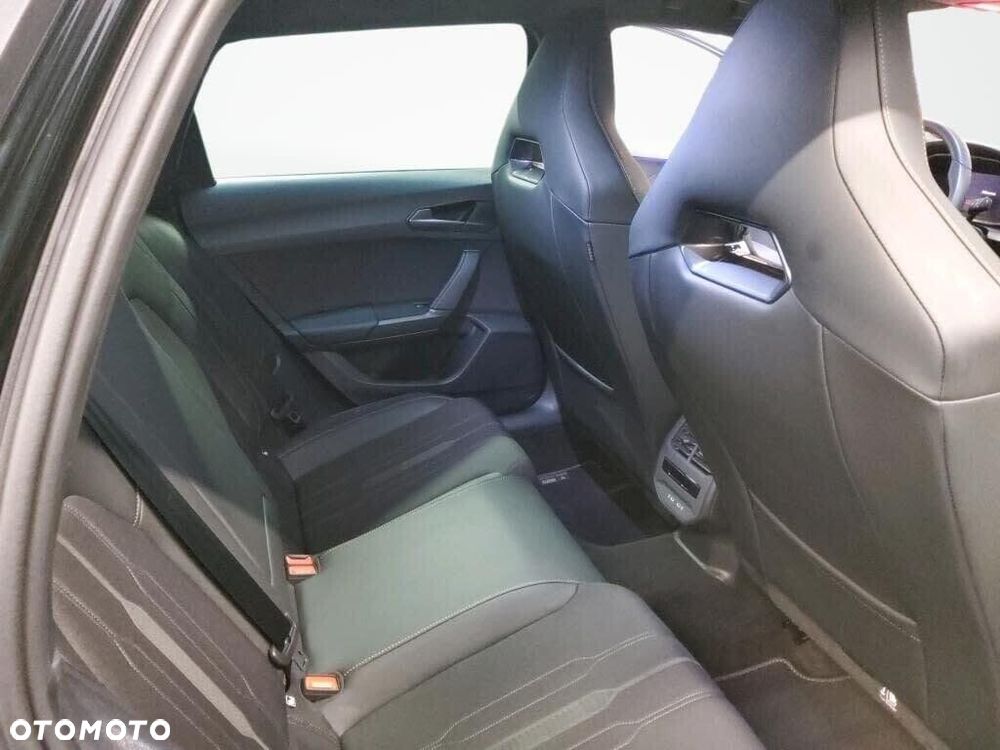 Cupra Leon 2.0 TSI VZ DSG - 4