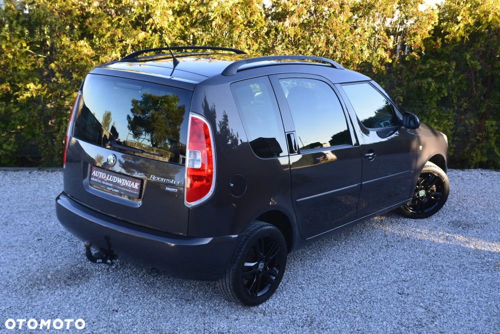Skoda Roomster 1.2 TSI DSG Comfort PLUS EDITION - 2