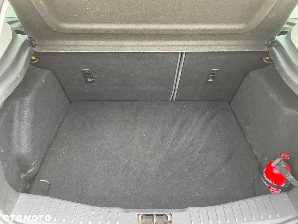 Ford Focus 1.6 TDCi Ambiente - 9