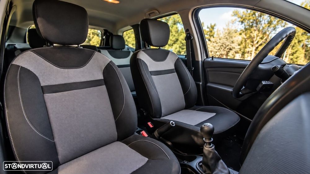 Dacia Duster 1.2 TCe Comfort - 24