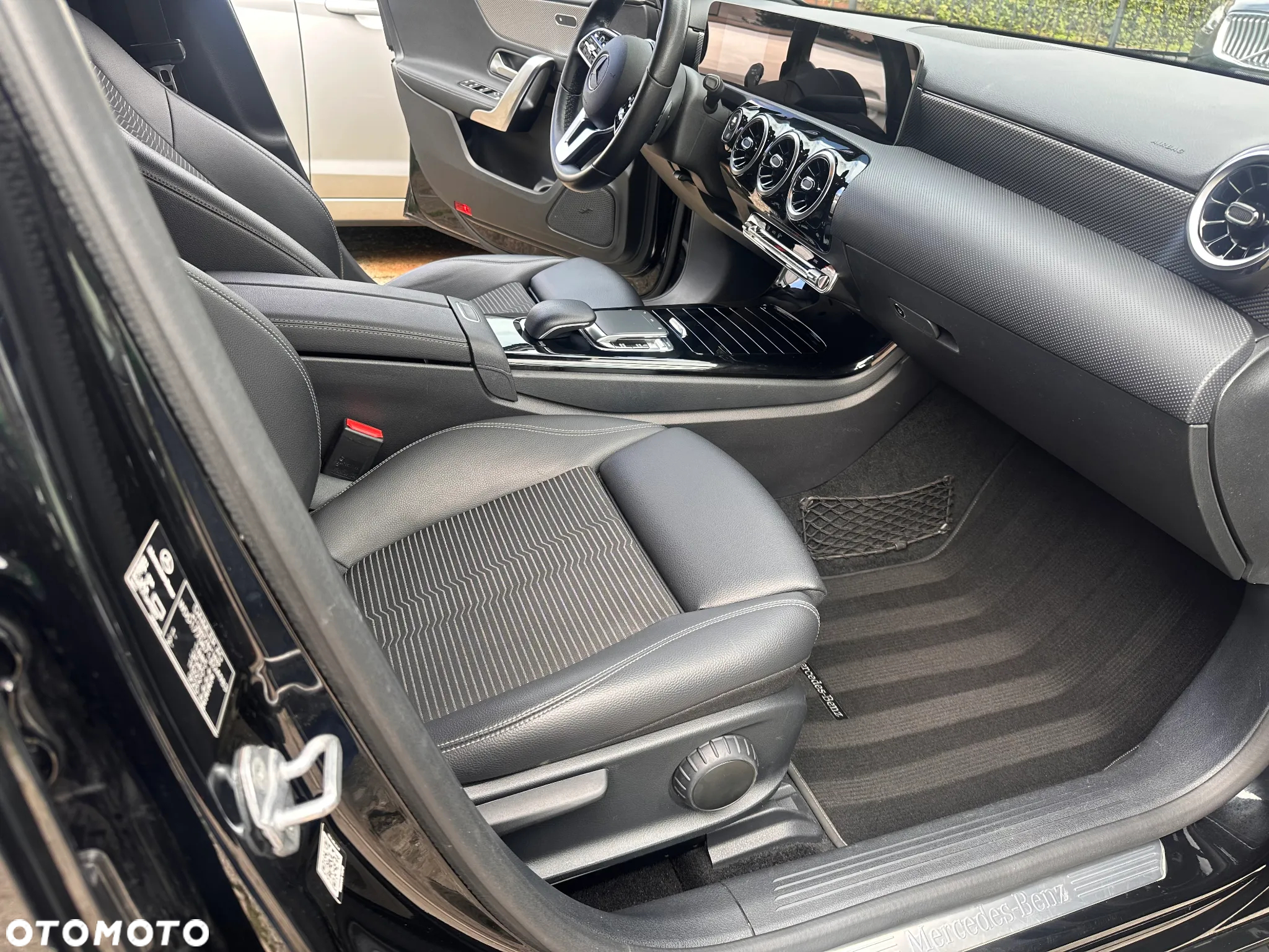 Mercedes-Benz Klasa A 200 Progressive 7G-DCT - 8