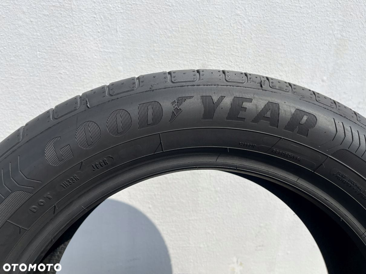 OPONY 215/55/17 94V GOODYEAR EFFICIENTGRIP PERFORMANCE - 8