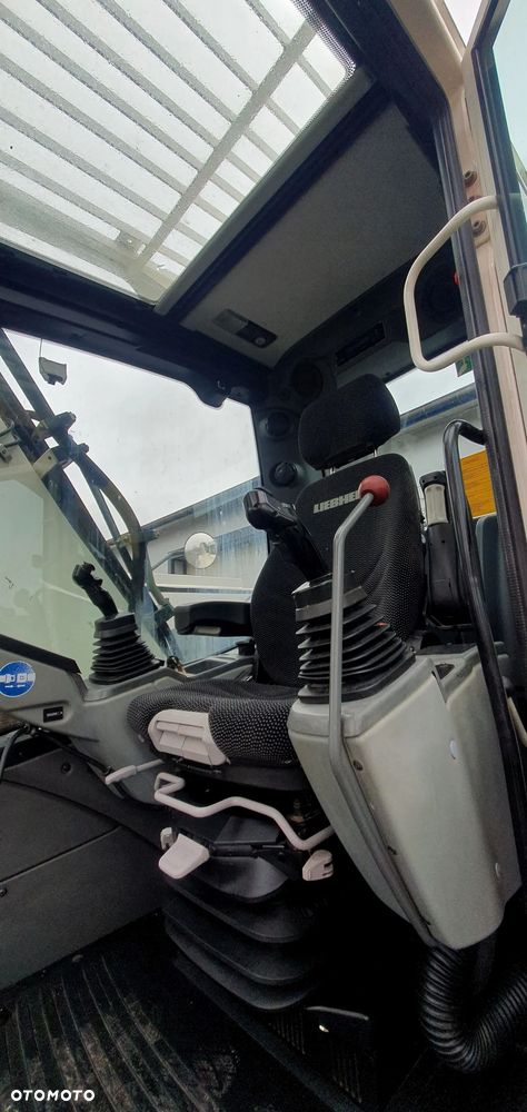 Liebherr R914 - 2