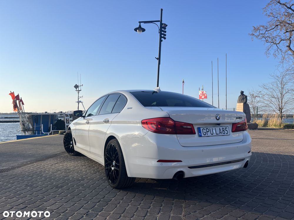 BMW Seria 5 530e iPerformance - 4