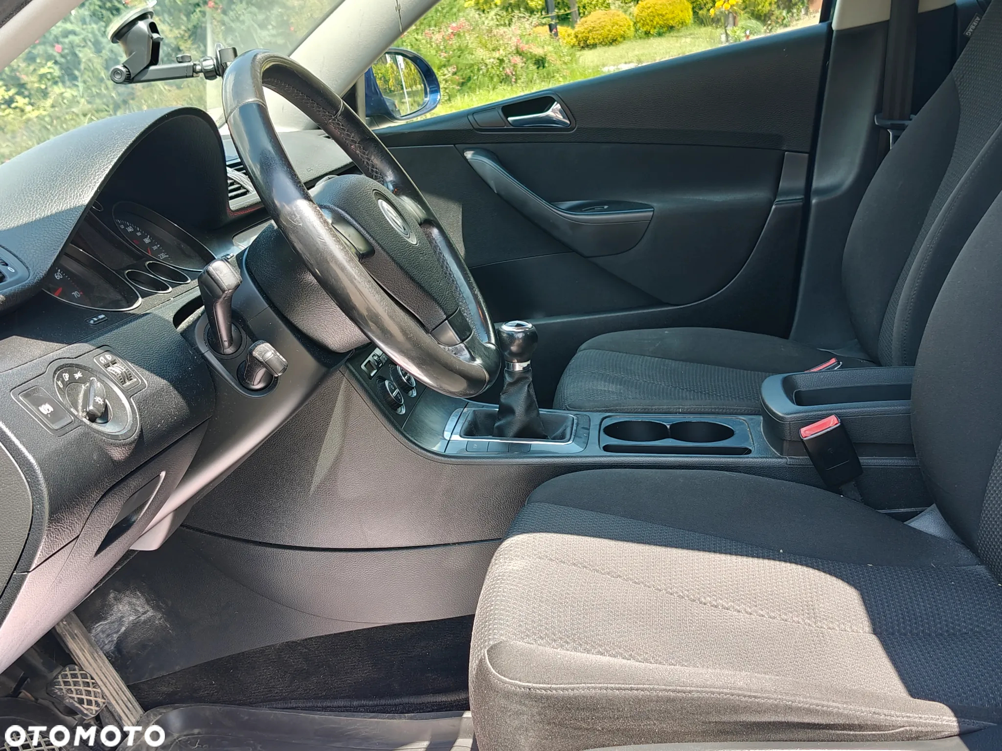Volkswagen Passat 1.6 Comfortline - 10