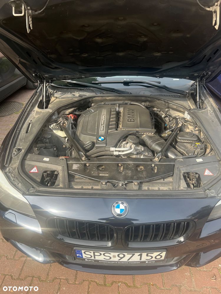 BMW Seria 5 535i xDrive Sport-Aut - 15