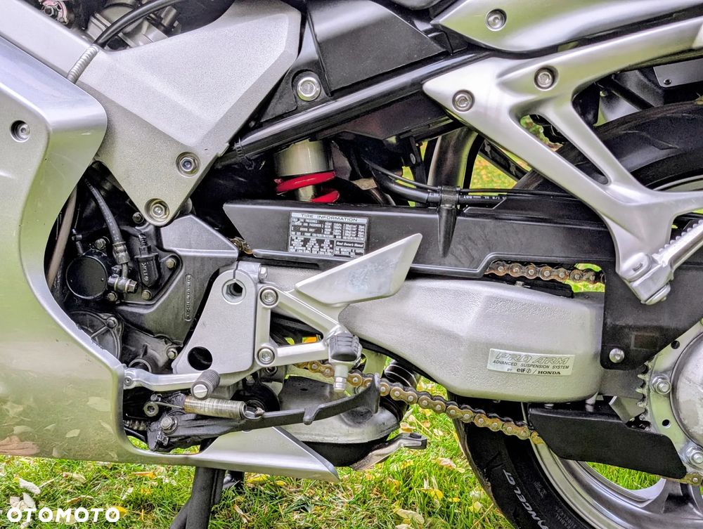 Honda VFR - 20