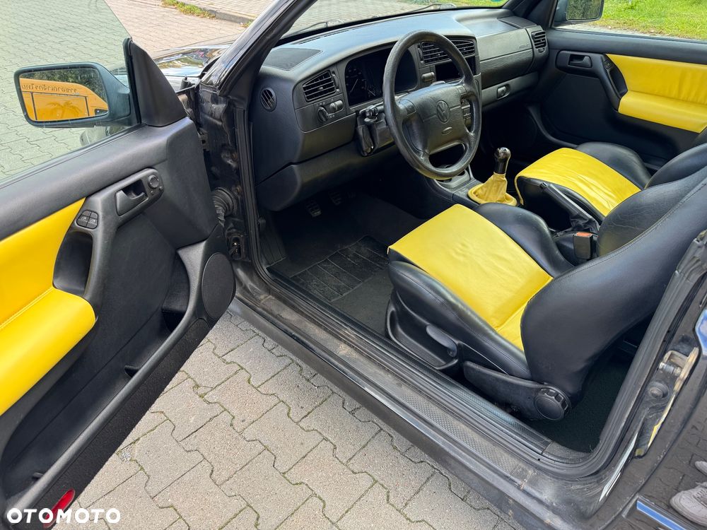 Volkswagen Golf - 10
