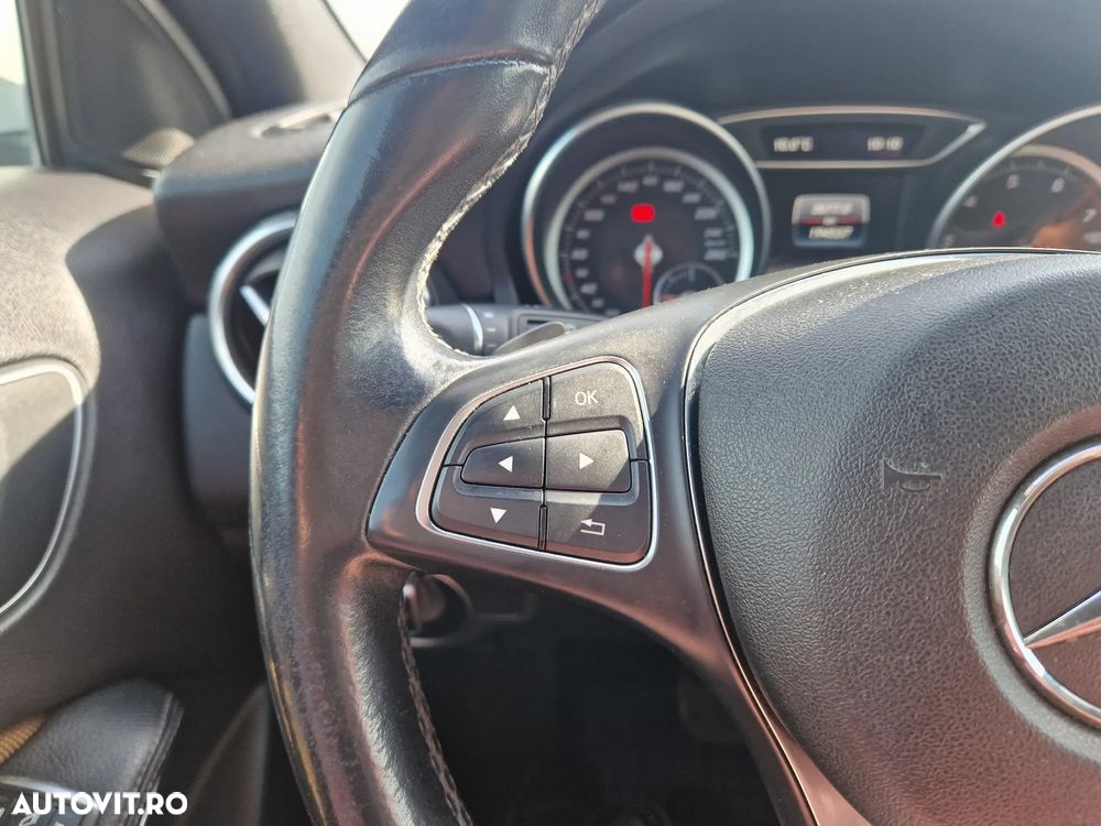 Mercedes-Benz GLA - 19