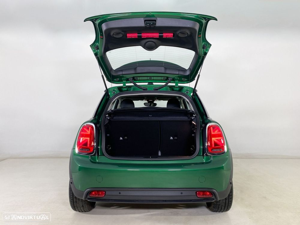MINI 3 Portas Cooper SE Essential - 7