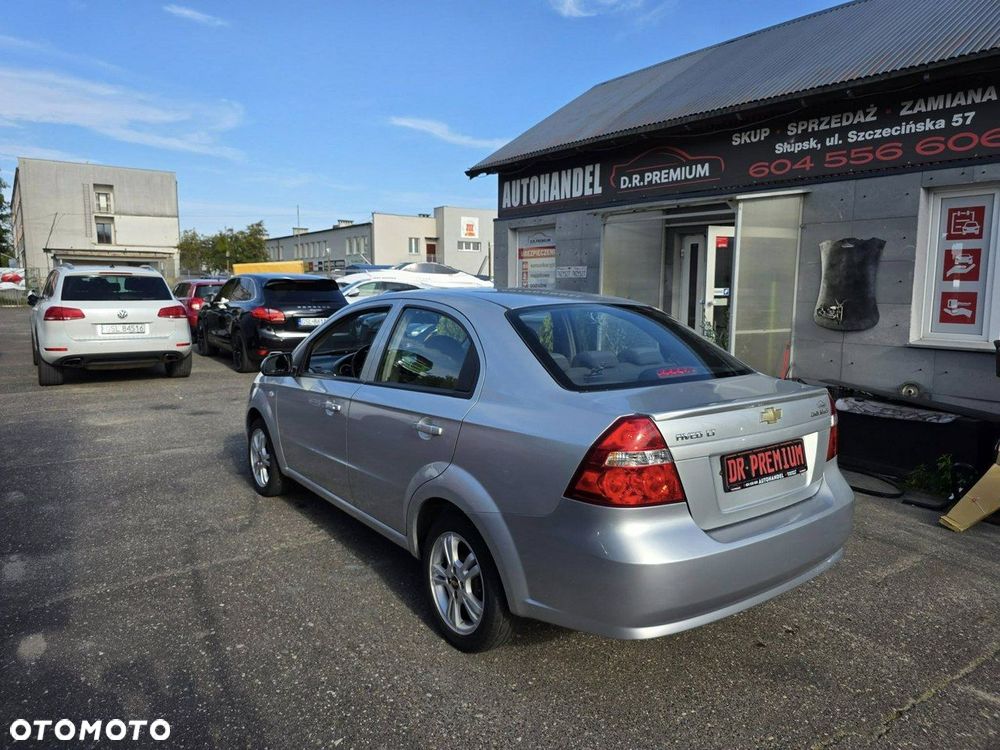 Chevrolet Aveo - 5