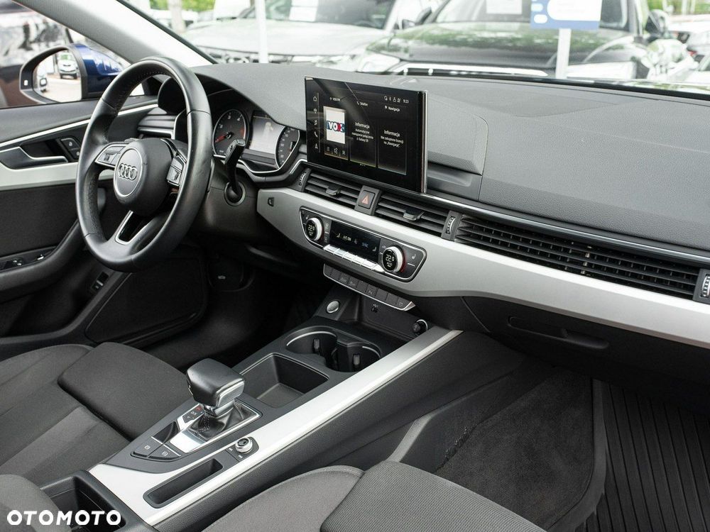 Audi A4 Avant - 31