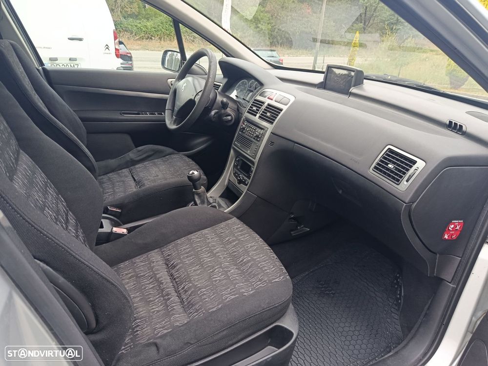 Peugeot 307 1.4 HDi Navtech - 8