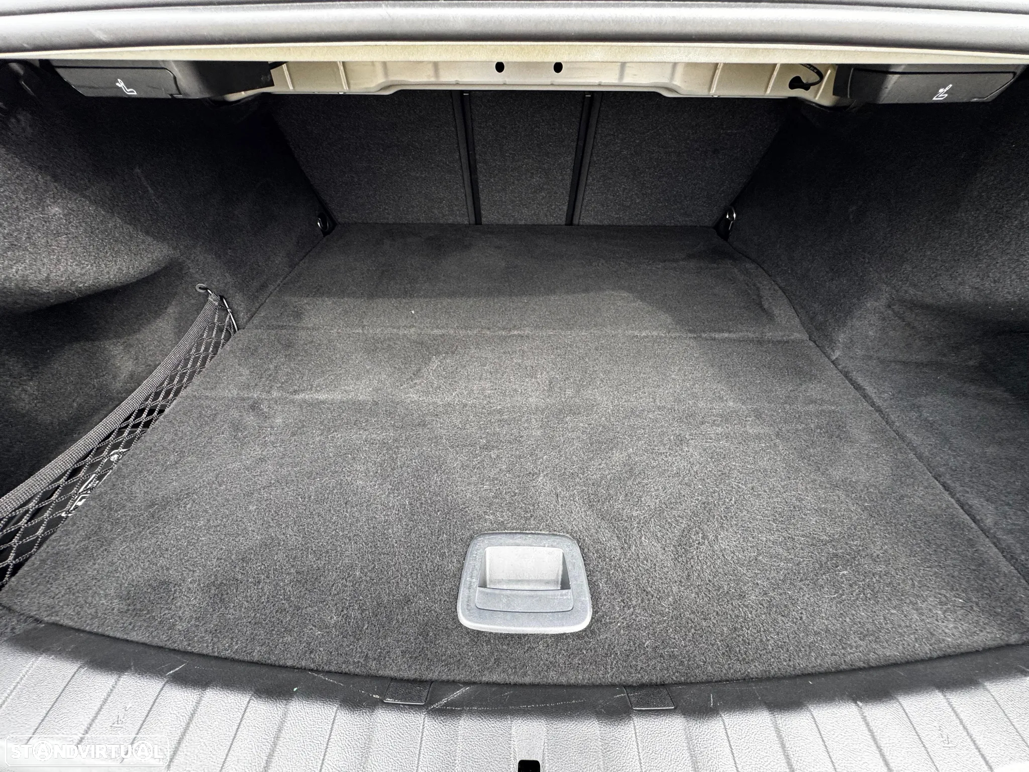 BMW 320 e Corporate Edition Auto - 34