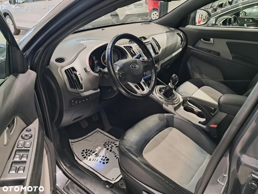 Kia Sportage 1.6 GDI Business Line L 2WD - 9