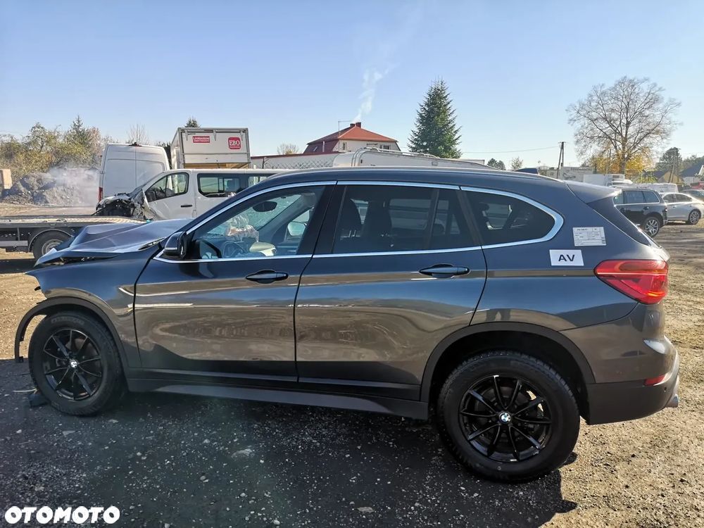 BMW X1 sDrive18d Advantage sport - 1