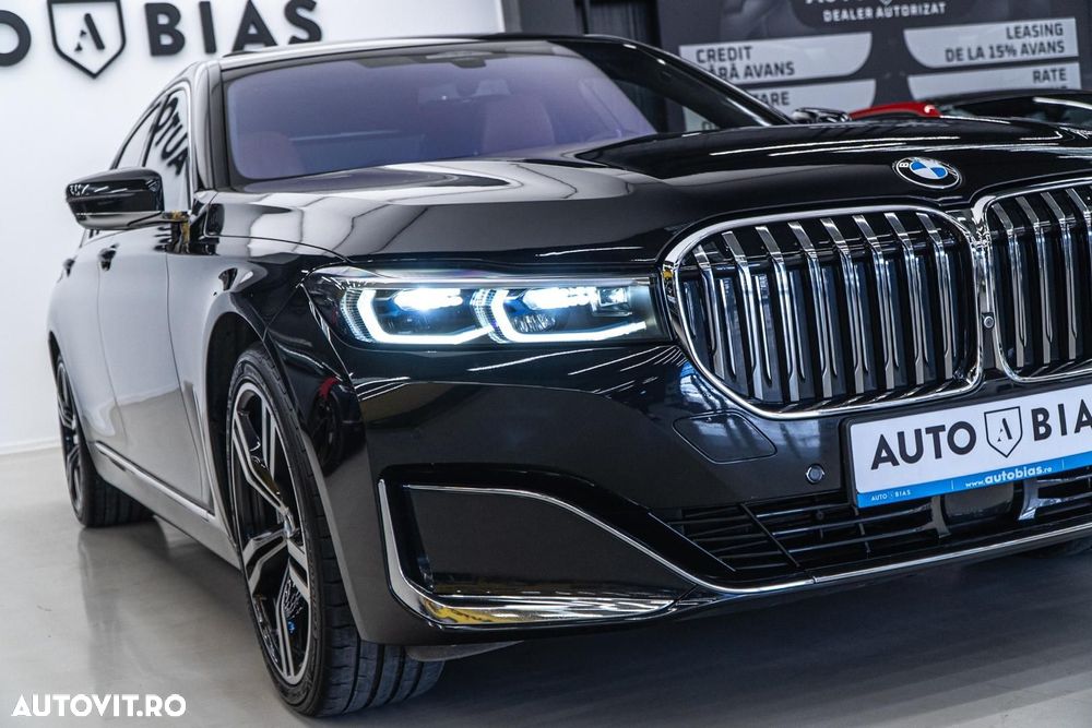BMW Seria 7 730Ld xDrive - 35
