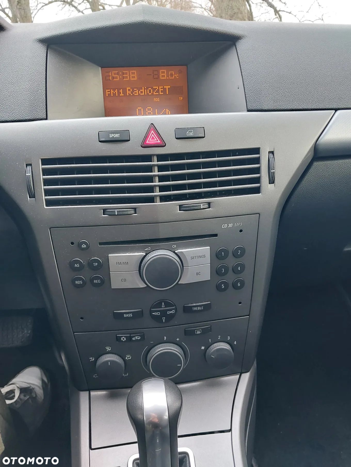 Opel Astra - 10