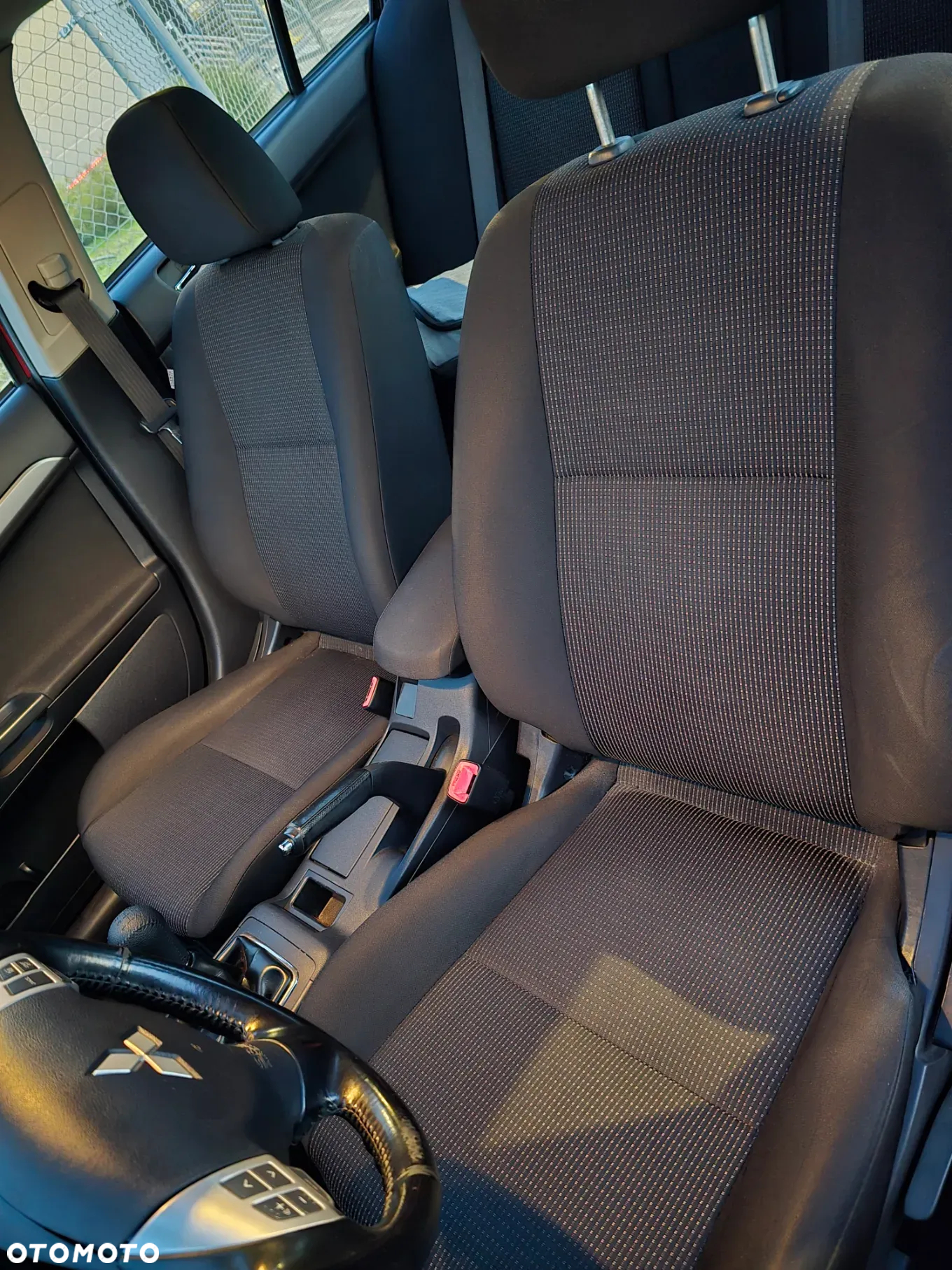 Mitsubishi Lancer 1.8 Intense - 4