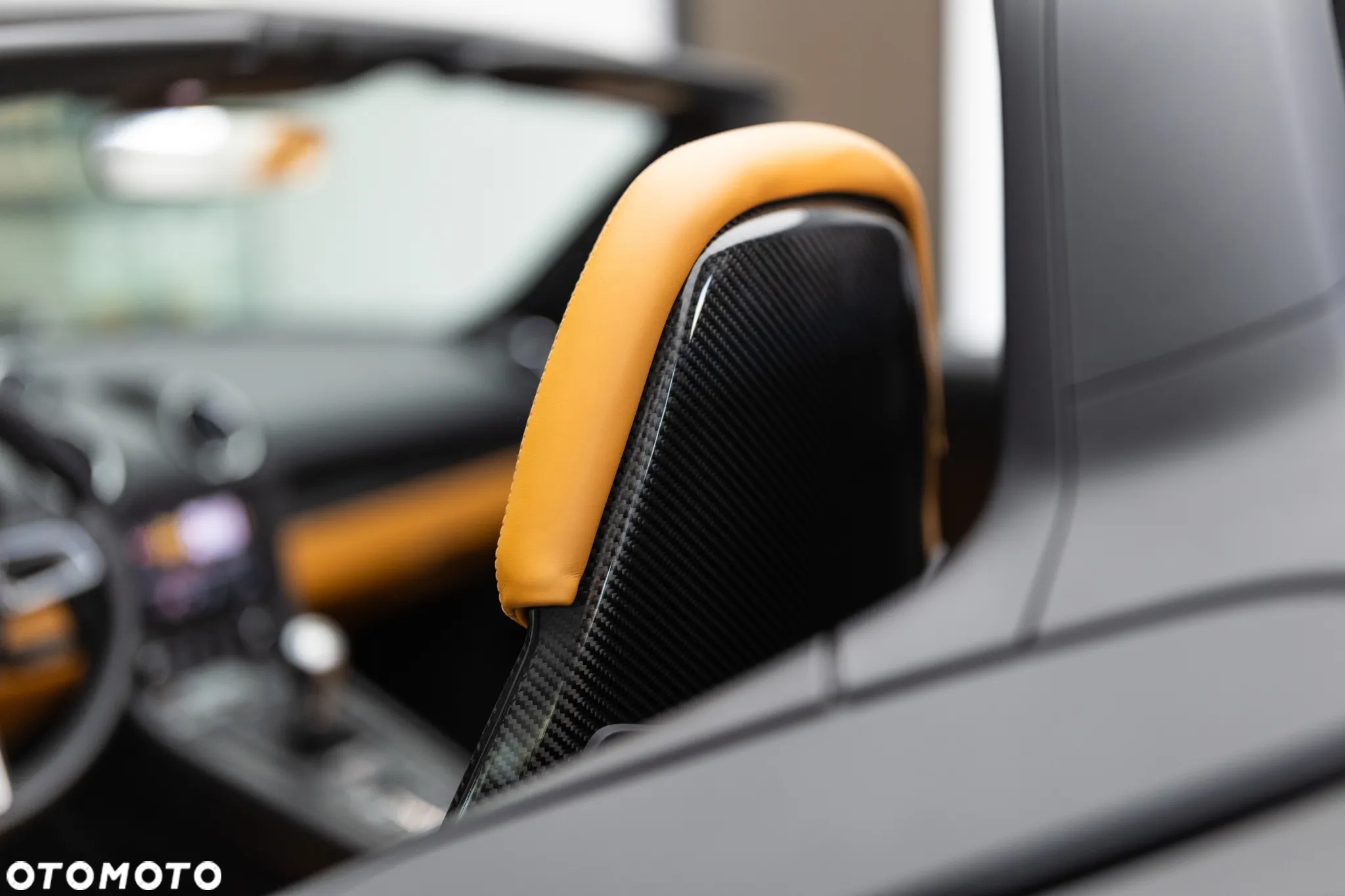 Porsche 718 Spyder - 18