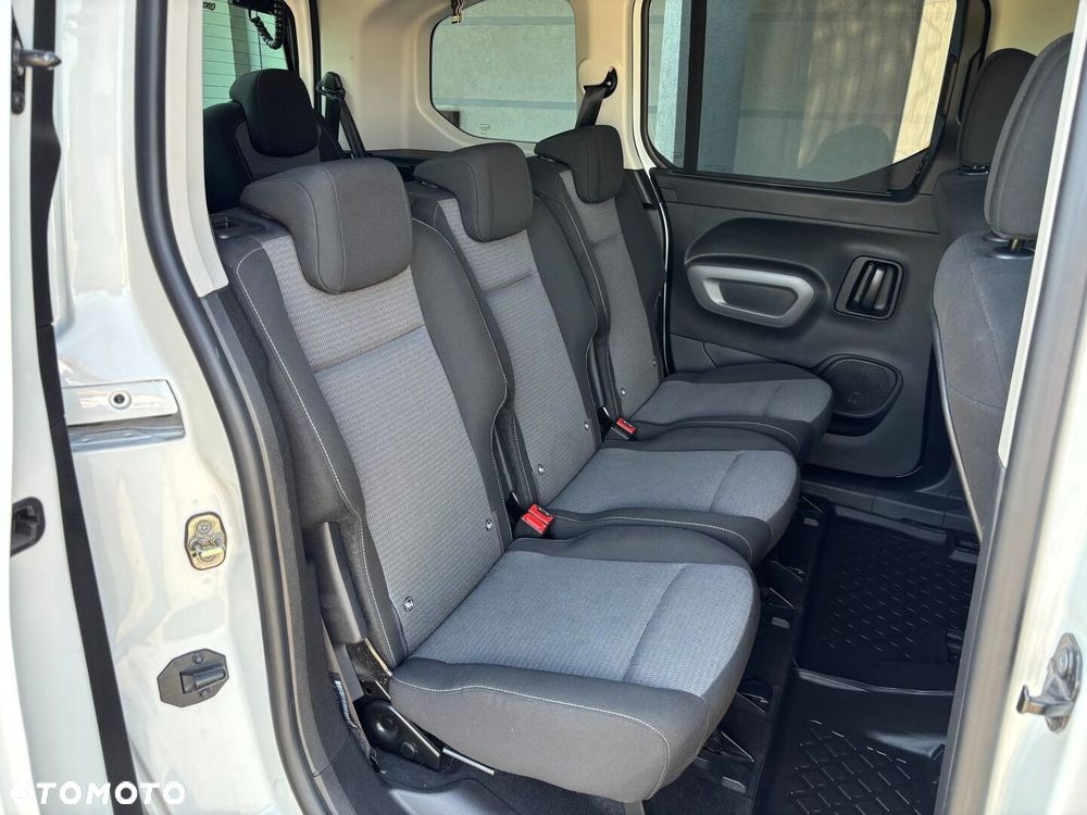 Toyota Proace City Verso 1.2 D-4T Family - 24