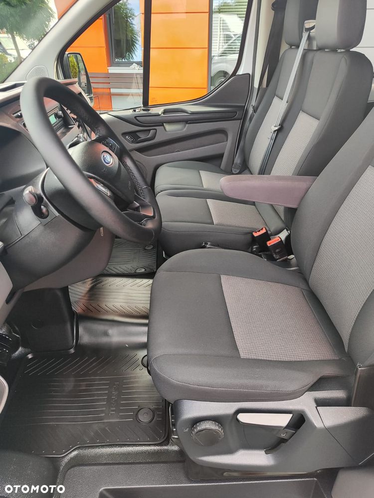 Ford Transit - 14