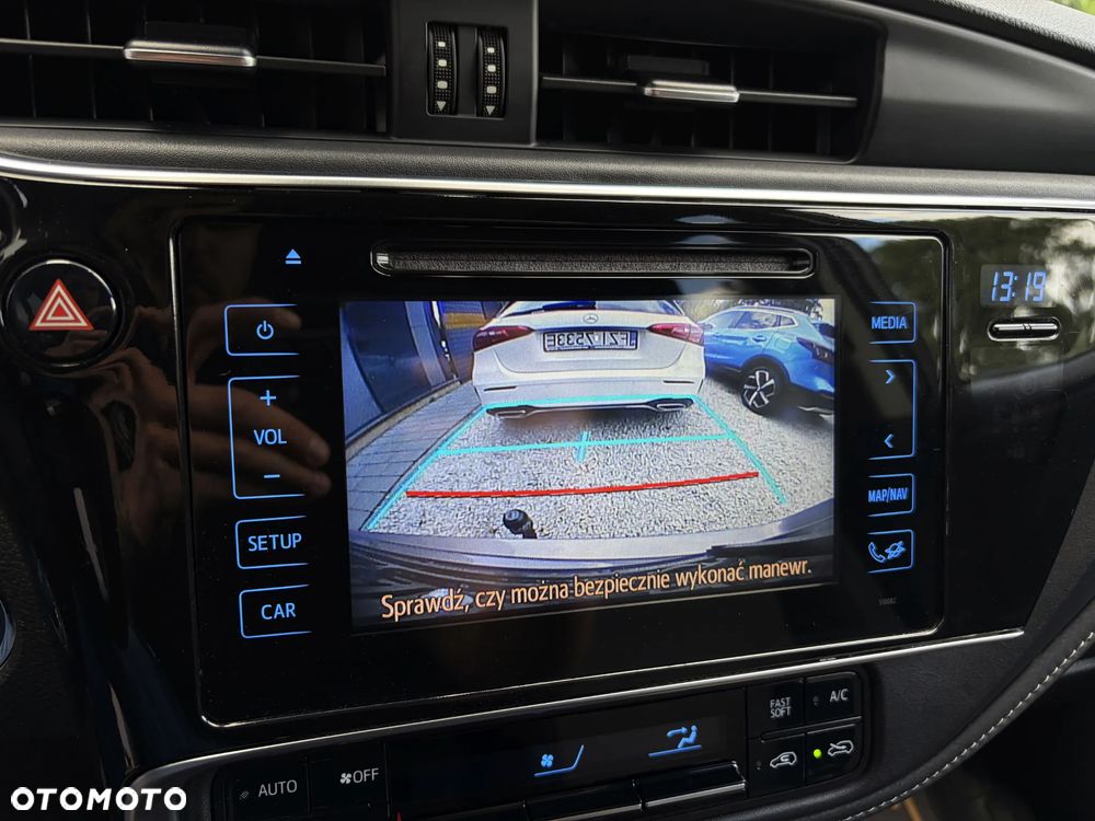 Toyota Auris - 27