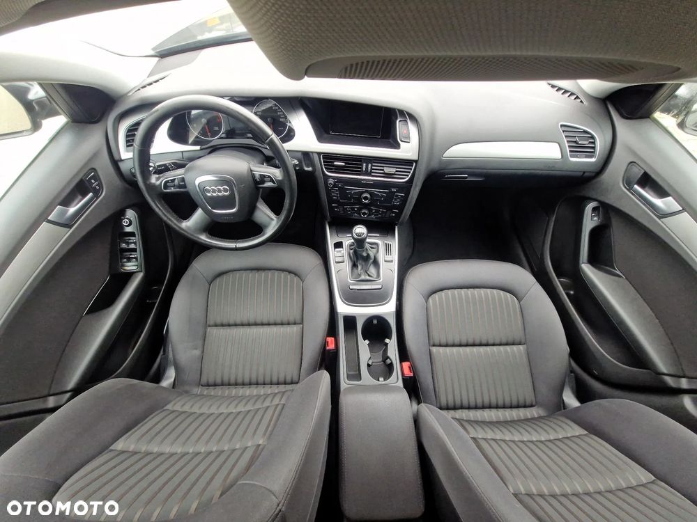 Audi A4 Avant - 24