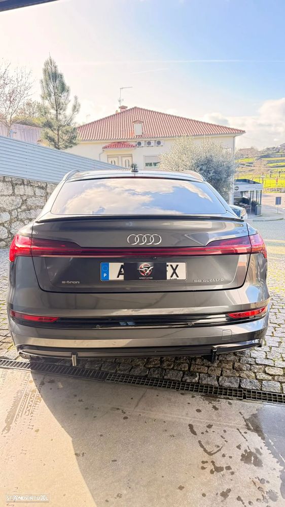 Audi e-tron 55 quattro S line - 9