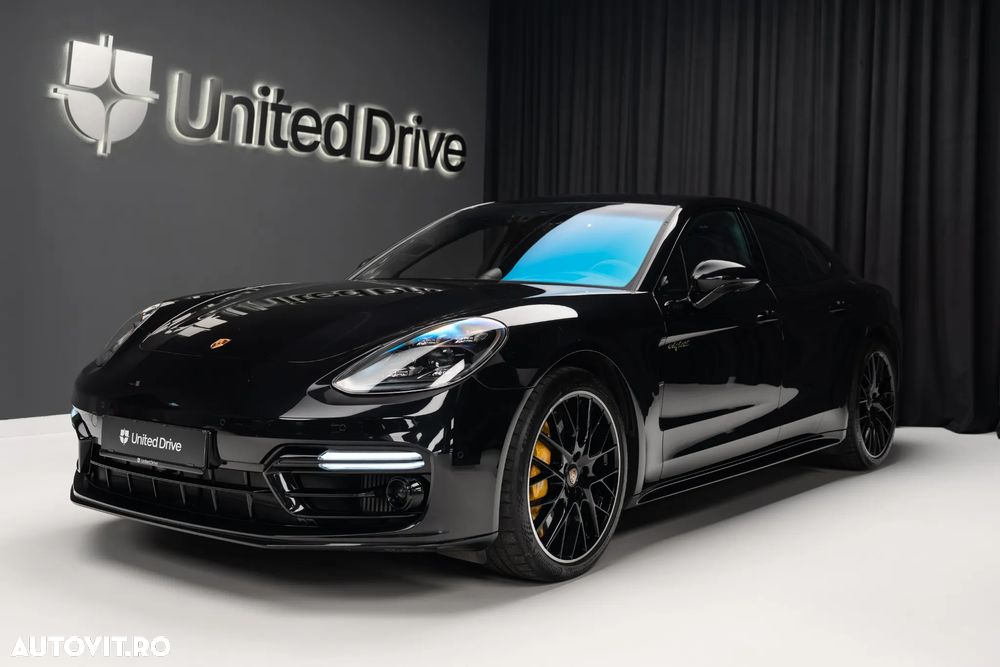 Porsche Panamera Turbo S E-Hybrid - 1