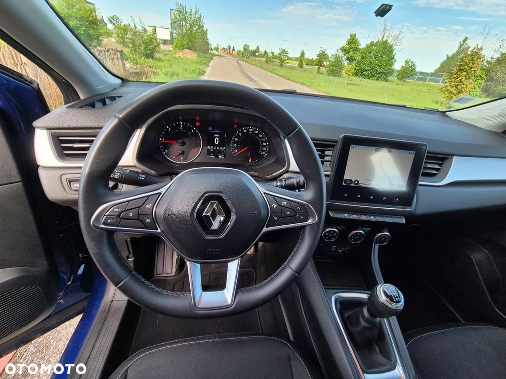 Renault Captur - 24