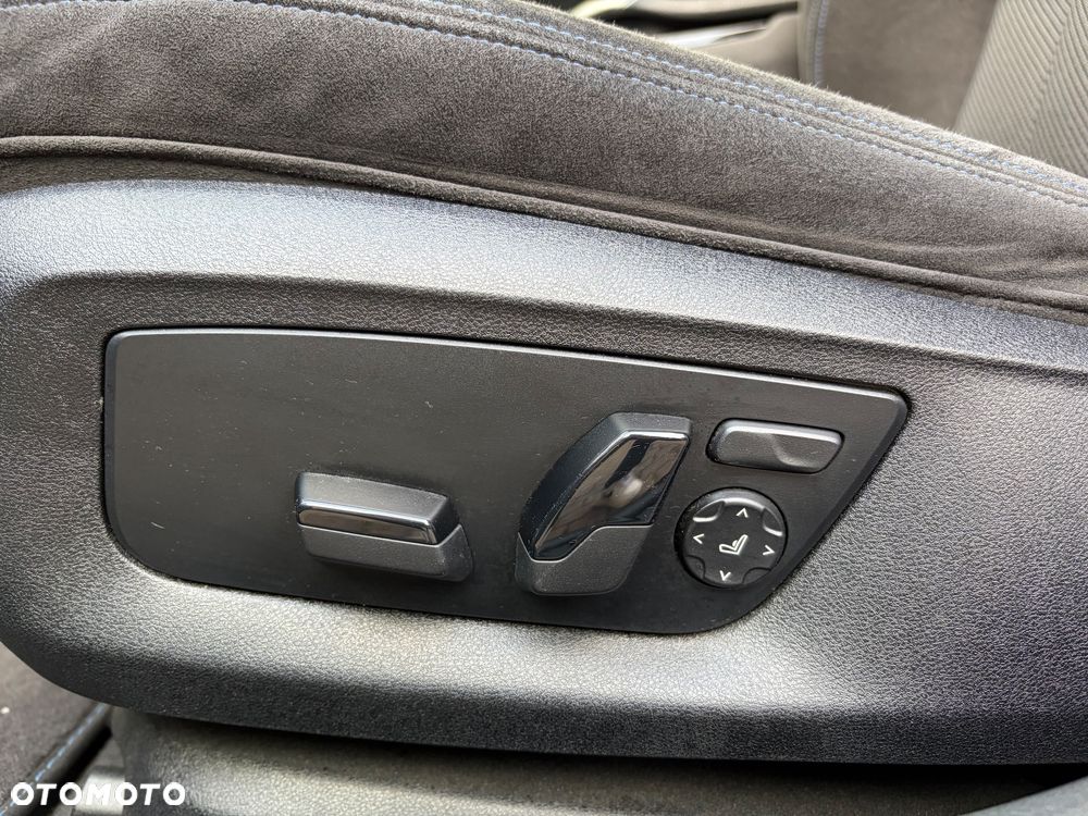 BMW Seria 5 520d M Sport - 20